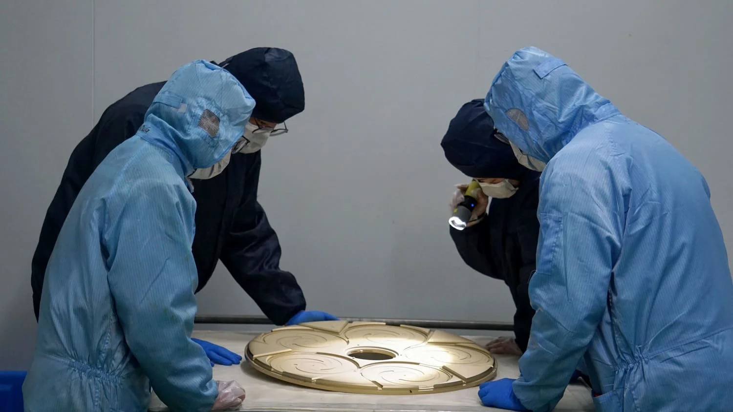 Velkommen kunder til at besøge Veteksemicons SIC -belægning/ TAC -belægning og Epitaxy Process Factory